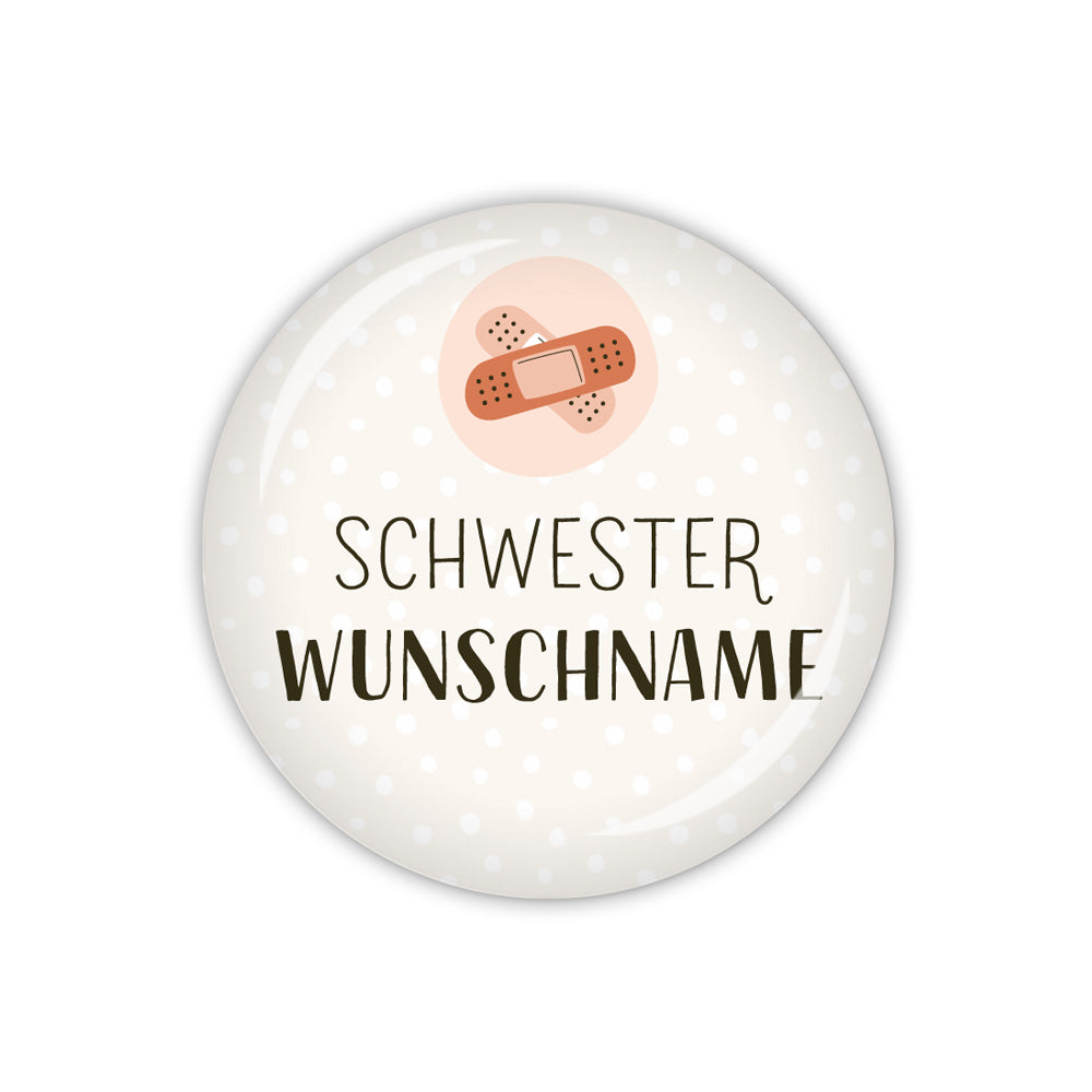 Button PFLEGEHELDEN Schwester mit Pflaster & Wunschname